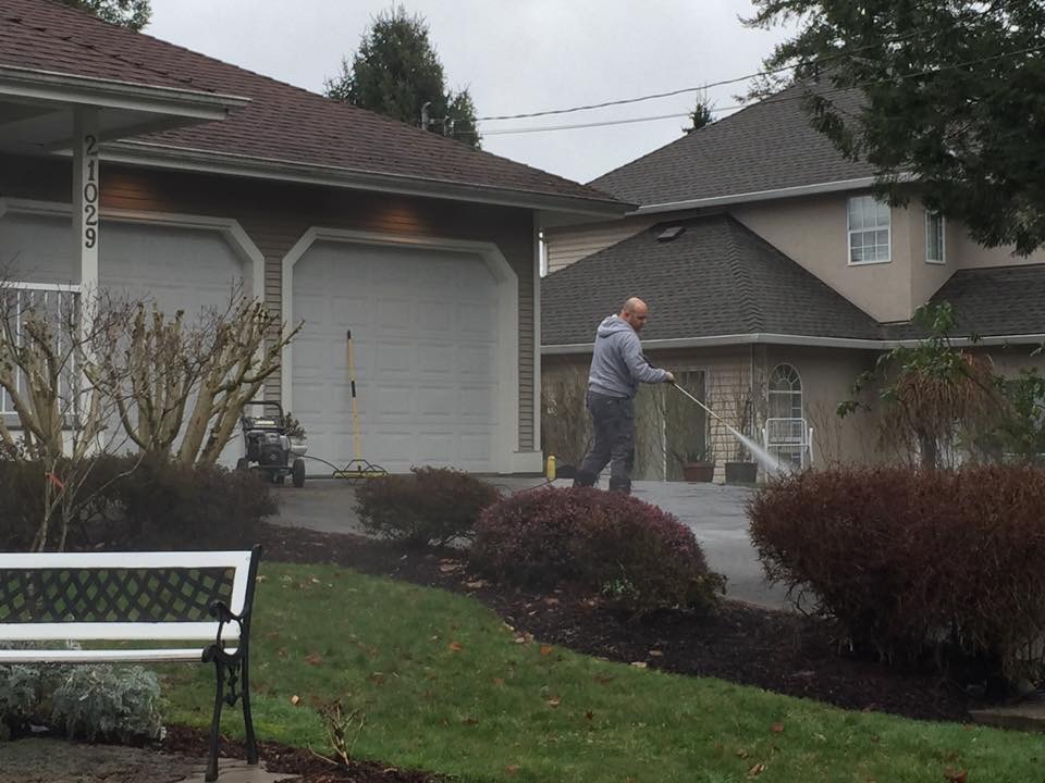 Rassak & Rassak Realtors - Royal LePage | 19925 Willowbrook Dr #110, Langley City, BC V2Y 1A7, Canada | Phone: (604) 767-2335