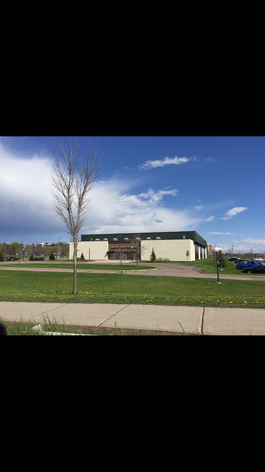Arena Jean-Louis Lévesque | 450 Université Ave, Moncton, NB E1A 3H6, Canada | Phone: (506) 858-4010