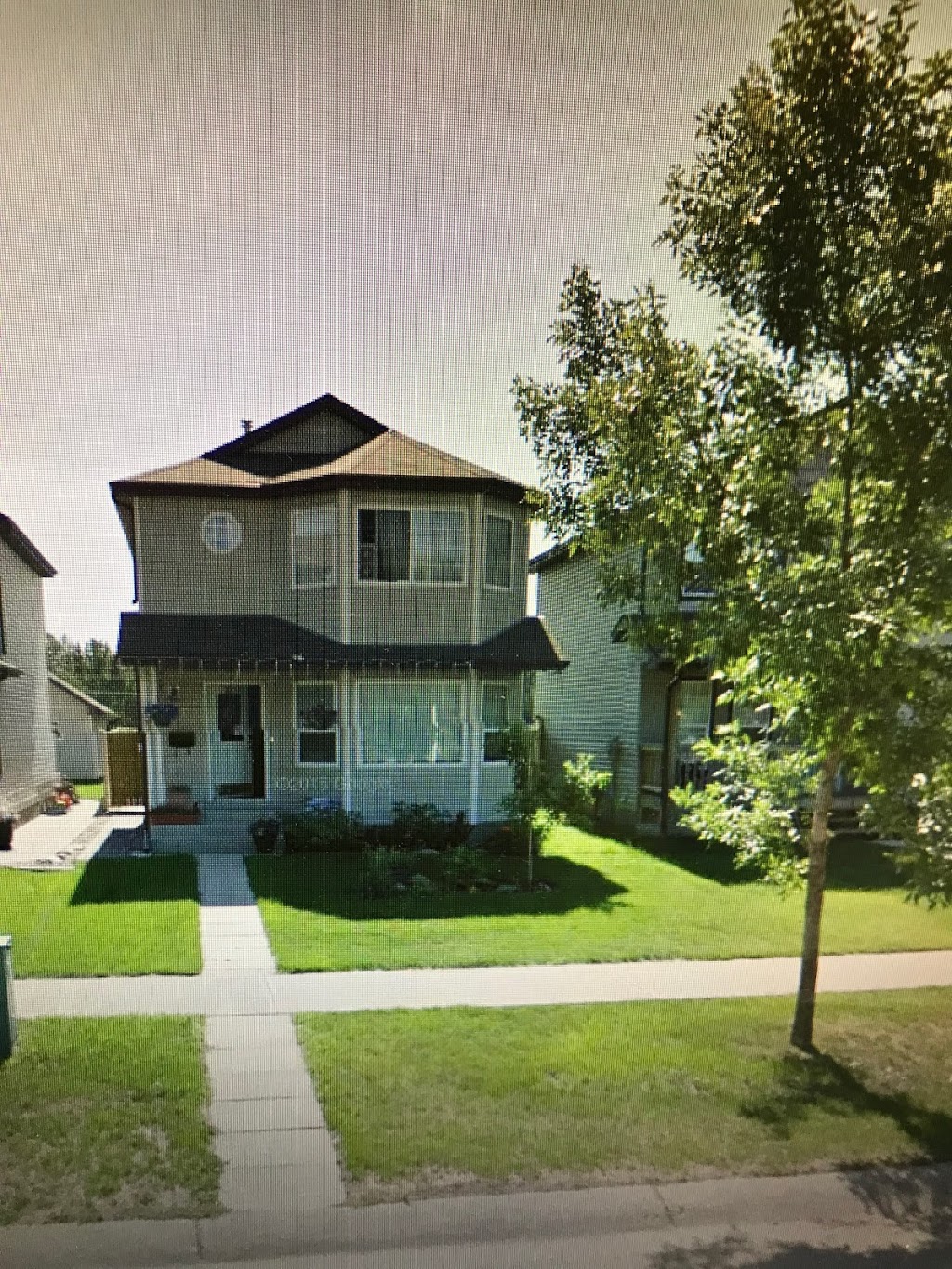 Marias Room rental | 113 Michigan St, Devon, AB T9G 2H4, Canada | Phone: (780) 938-7335