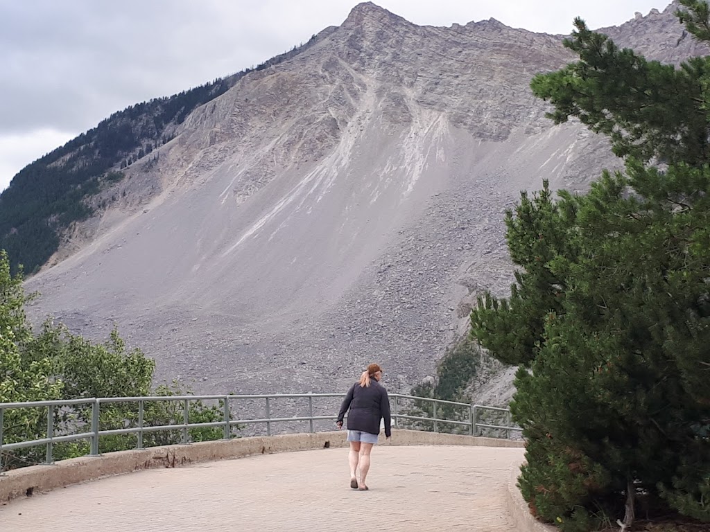 Frank Slide Interpretive Centre | Hwy 3 Crowsnest Pass, Blairmore, AB T0K 0E0, Canada | Phone: (403) 562-7388