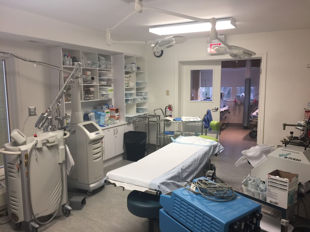 Solomon Rhinoplasty Centre Toronto | Rhinoplasty • Facelift Surg | 57 Centre St, Thornhill, ON L4J 1G2, Canada | Phone: (905) 764-7799