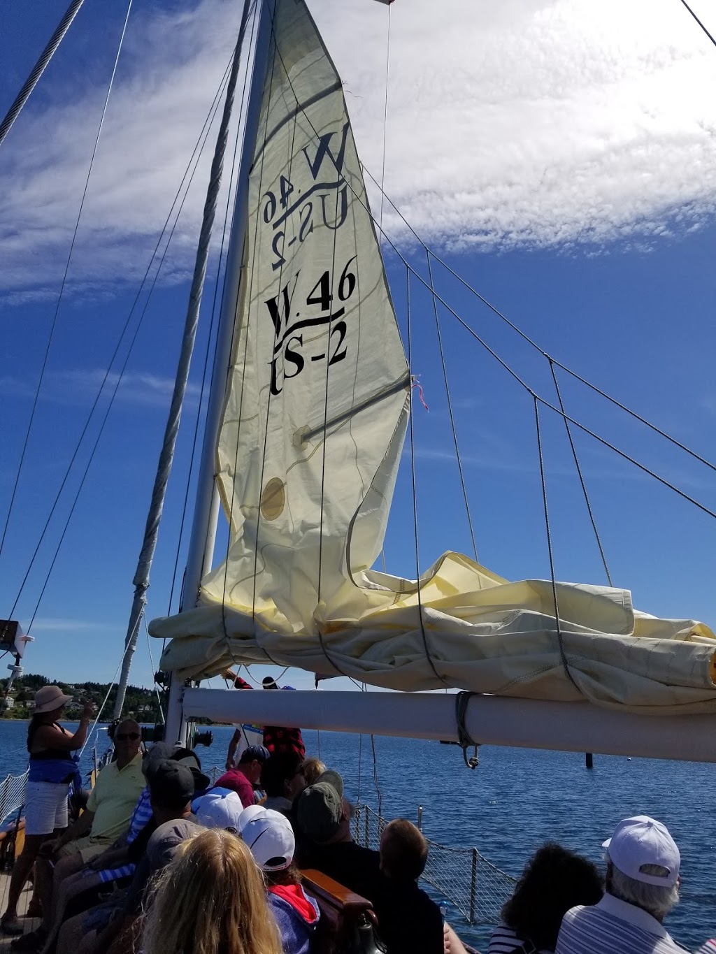 Star Charters | 124 Bluenose Dr, Lunenburg, NS B0J 2C0, Canada | Phone: (902) 634-3535