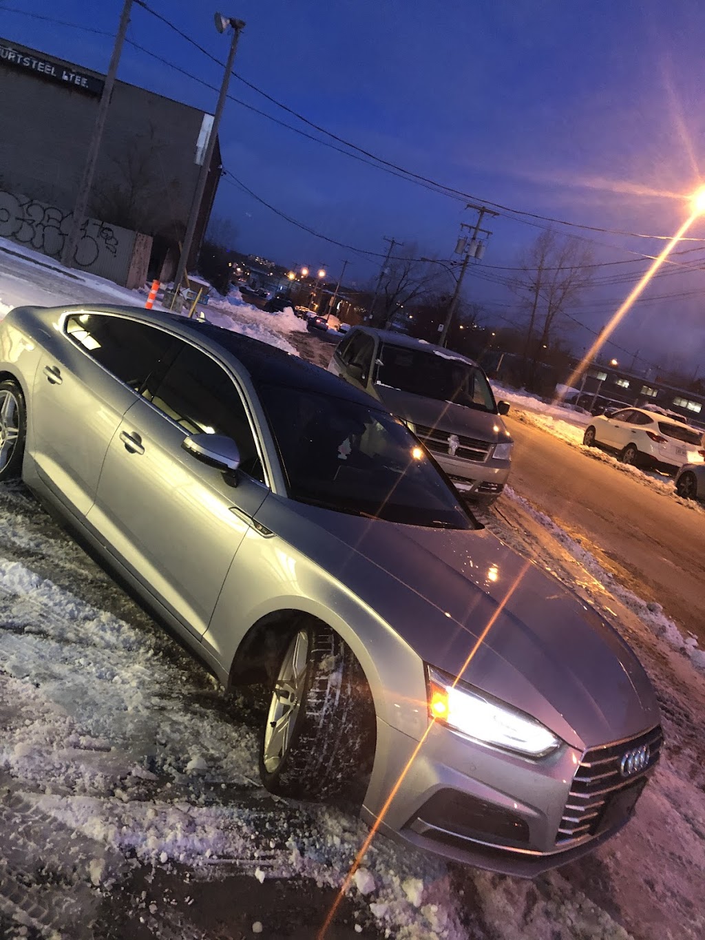 EMPIRE DREAM AUTO | 9590 Boul Henri-Bourassa E, Montréal, QC H1E 1P8, Canada | Phone: (514) 914-3771