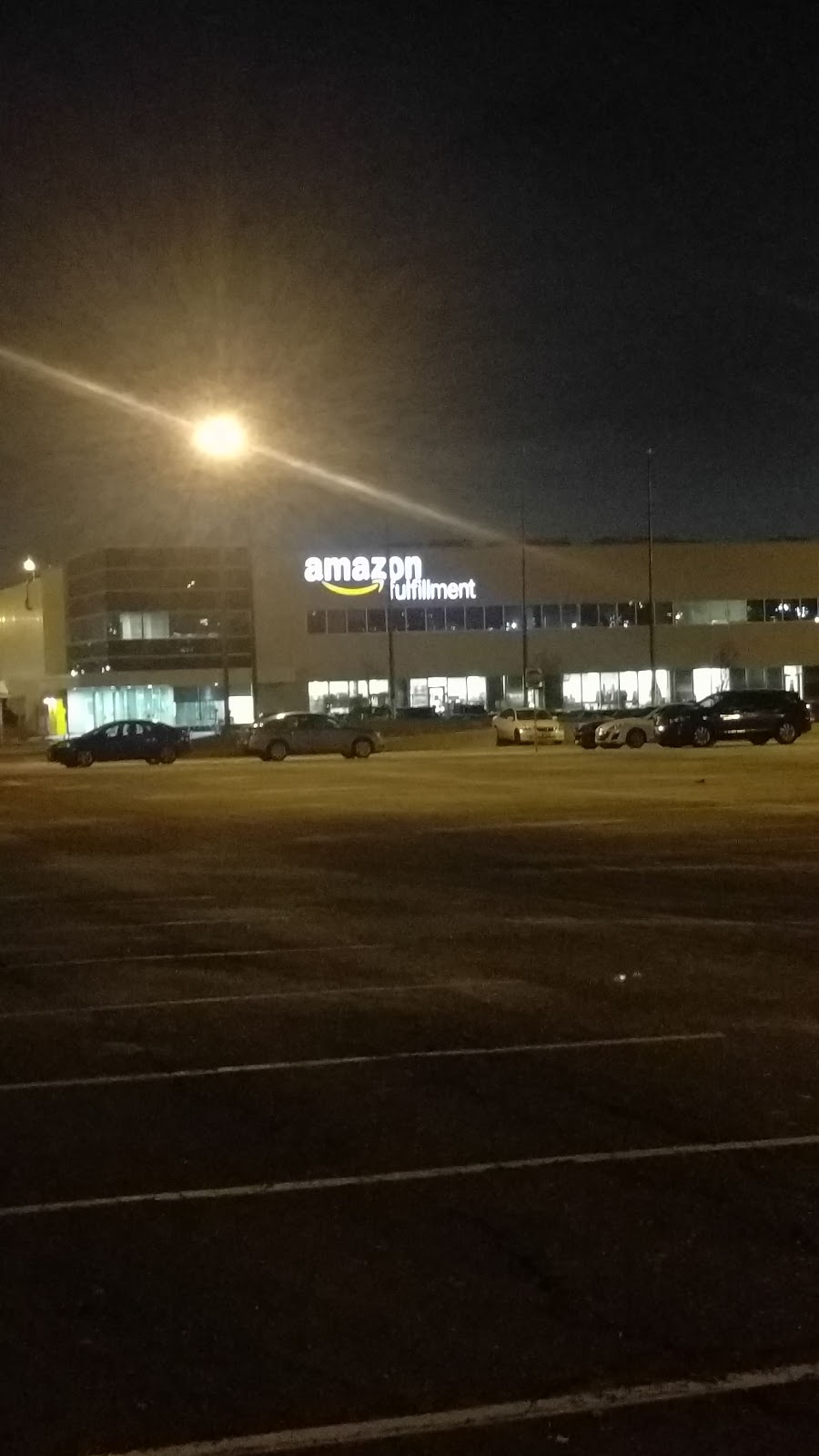 Amazon Fulfillment Centre-YYZ1 | point of interest | 6363 Millcreek Dr, Mississauga, ON L5N 1L8, Canada | 2899980300 OR +1 289-998-0300