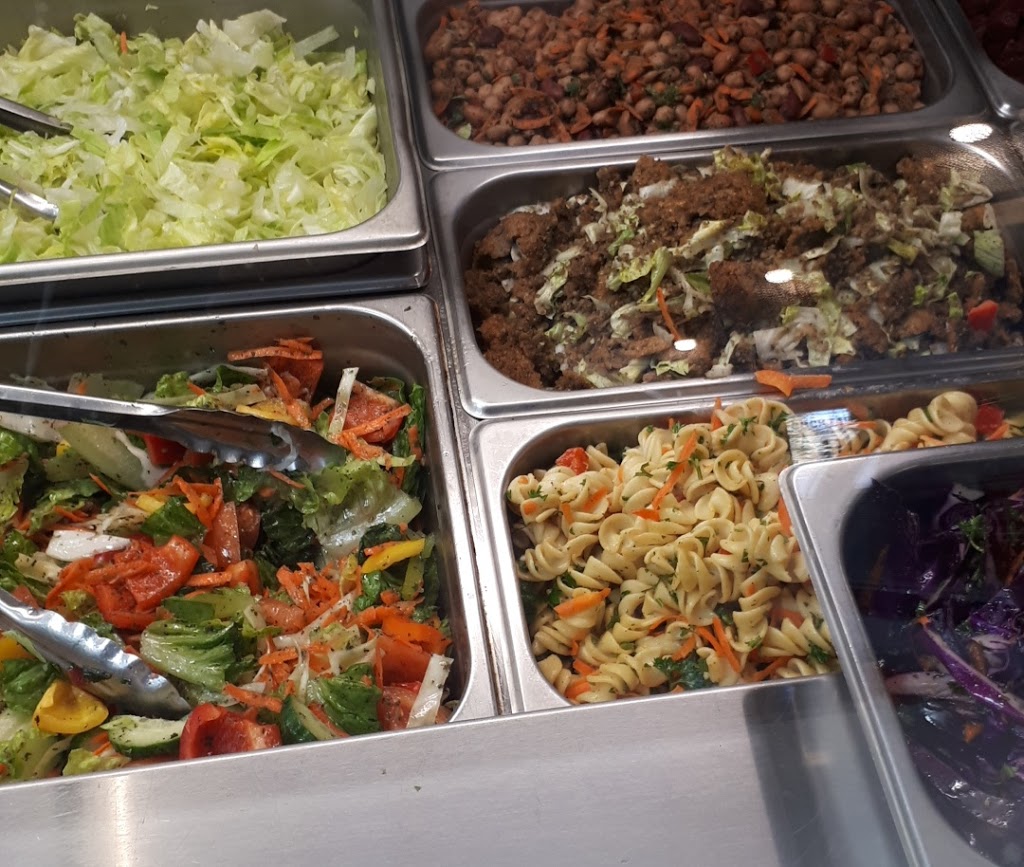 Restaurant Gourmet Taouk | 3096 Boulevard Moïse-Vincent, Saint-Hubert, QC J3Y 8Z2, Canada | Phone: (450) 445-6060