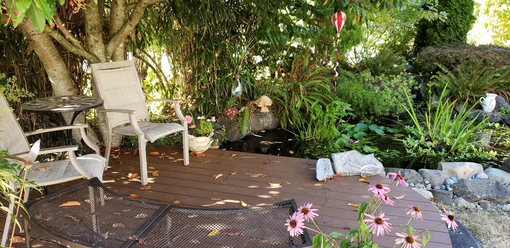 Hummingbird Haven B&B | 10849 Olsen Rd #2, Ladysmith, BC V9G 1Z8, Canada | Phone: (250) 606-7011