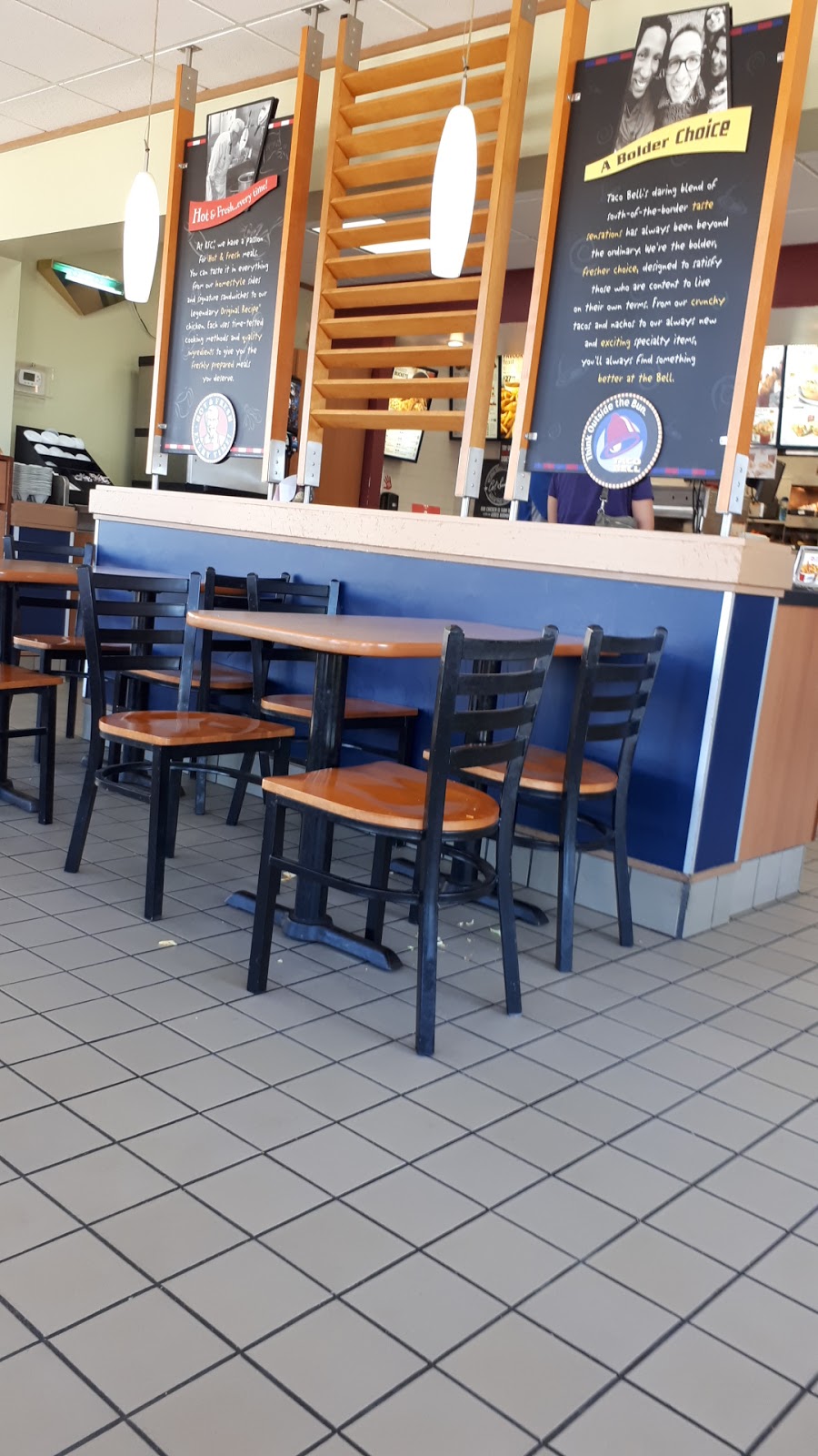 KFC | 38 Broadway, Orangeville, ON L9W 1J4, Canada | Phone: (519) 941-3393