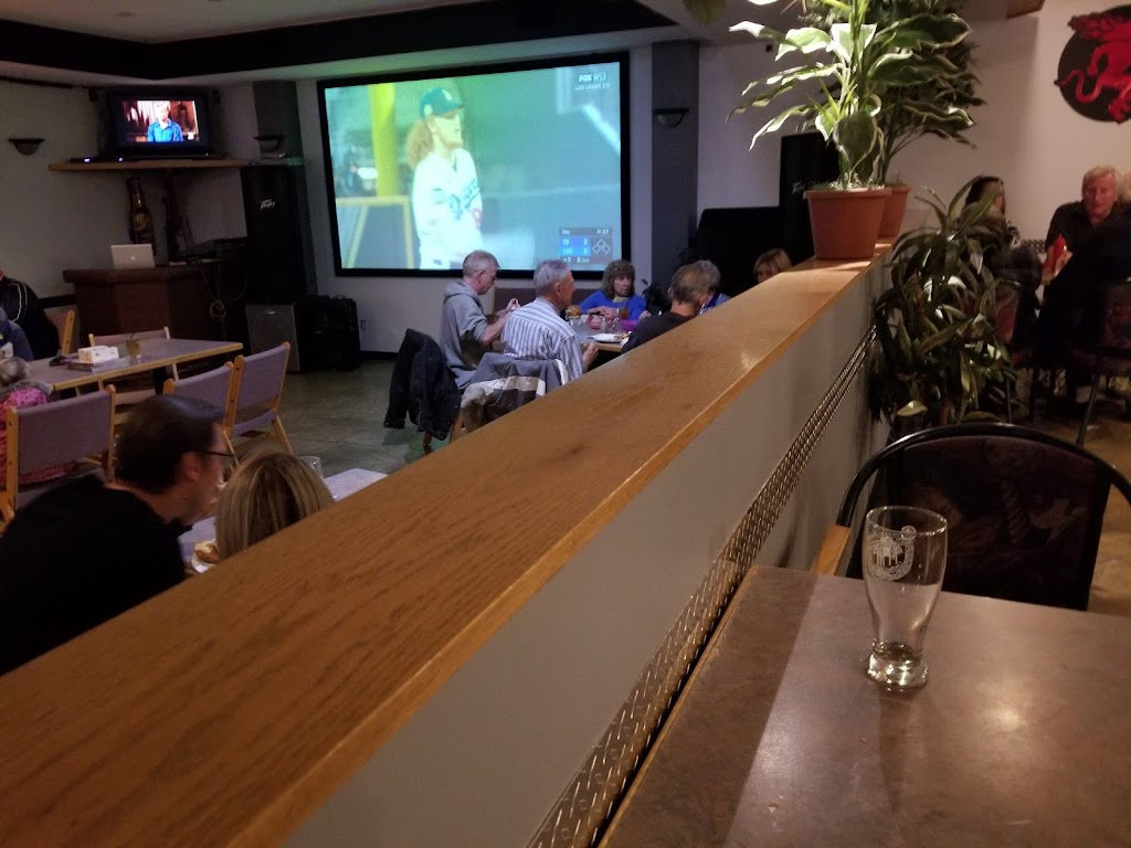 Clydes Pub | 7248 2 St, Grand Forks, BC V0H 1H0, Canada | Phone: (250) 442-3913
