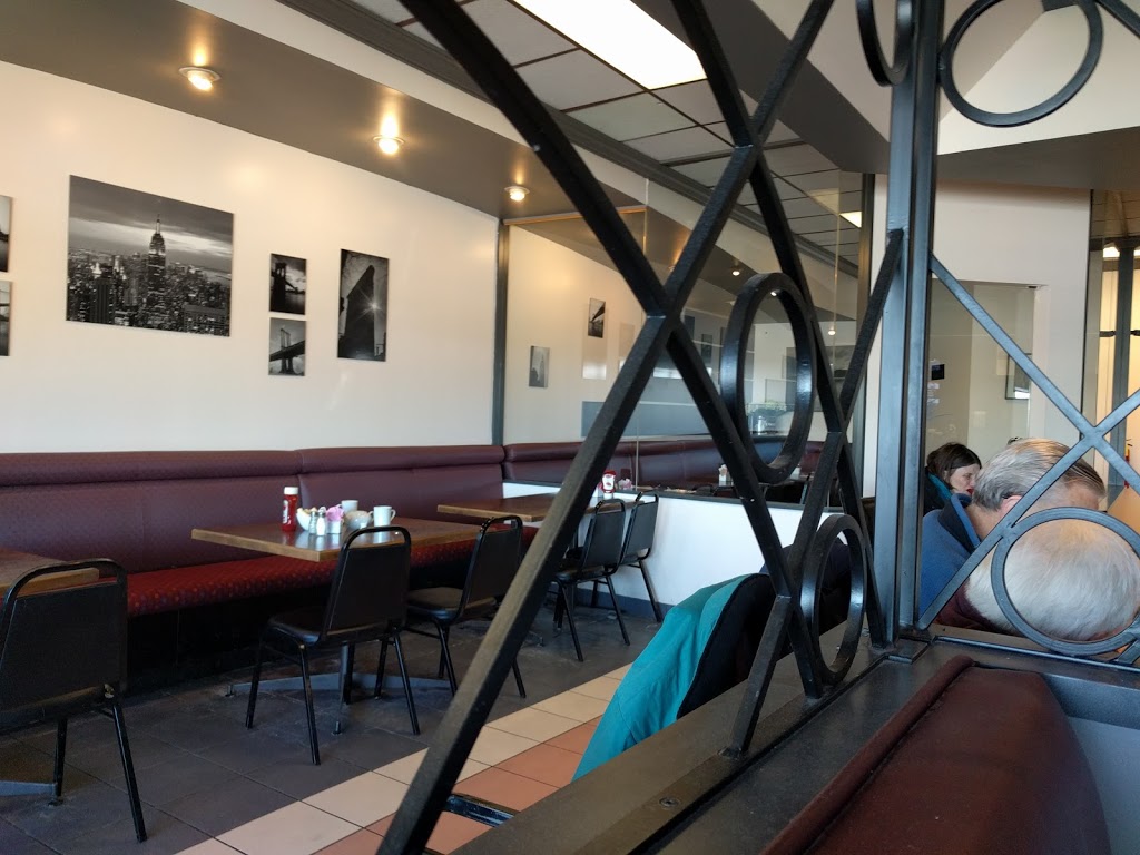 Bridge Street Kitchen | 373 Bridge St W, Waterloo, ON N2K 3K3, Canada | Phone: (519) 886-3080