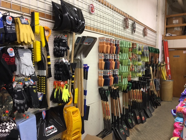 Lens Mill Store | 50 Groh Ave, Cambridge, ON N3C 1Y9, Canada | Phone: (519) 658-8182