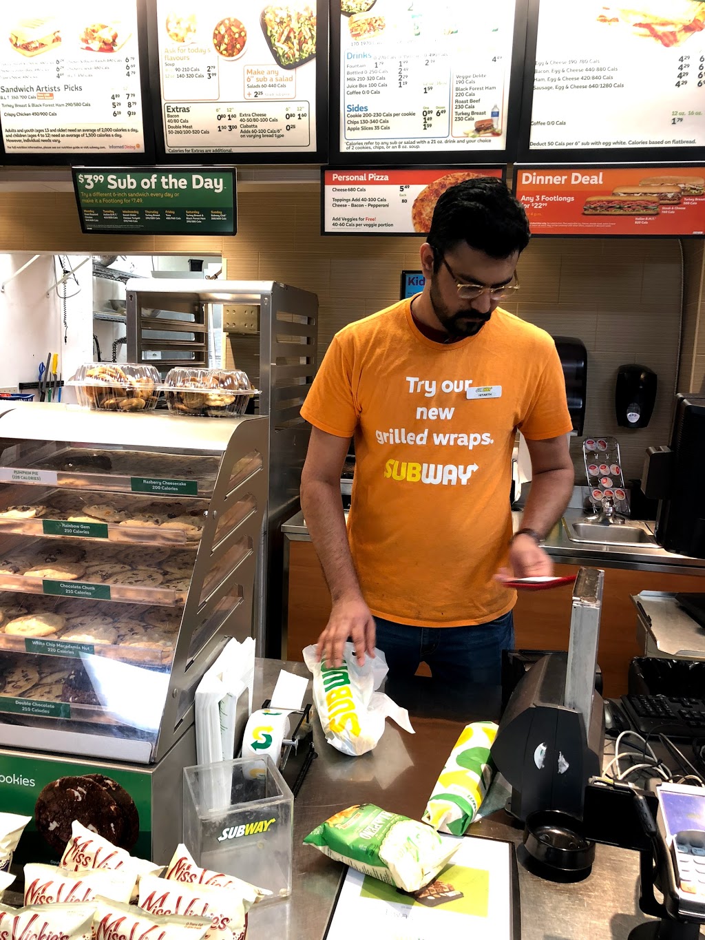 Subway | 3392 Dougall Rd, Windsor, ON N9E 1S3, Canada | Phone: (519) 972-9707