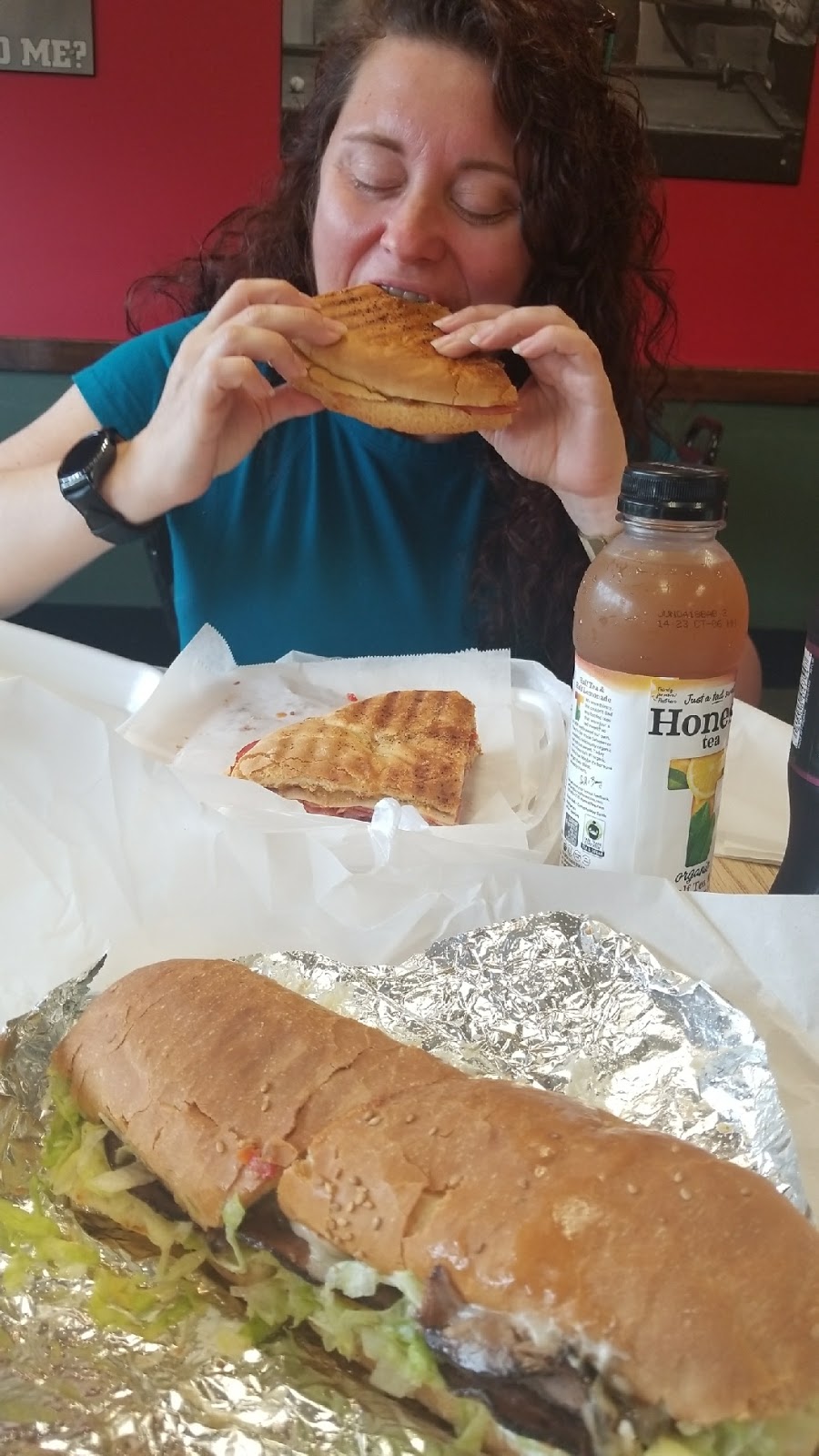 Marcos Italian Deli Maple Road | 960 Maple Rd, Williamsville, NY 14221, USA | Phone: (716) 688-1936
