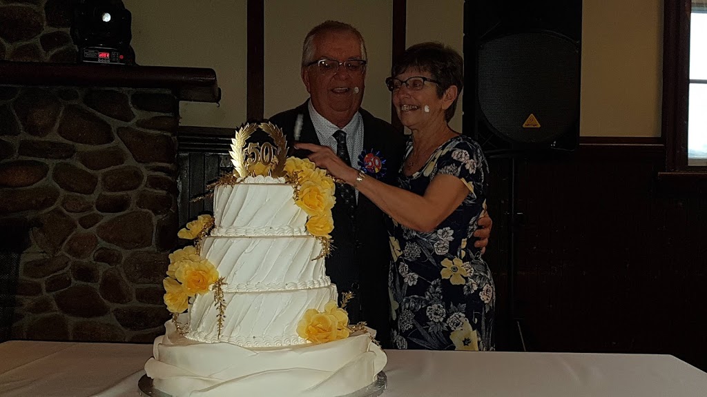 Buffet Champion Enr | 890 Rue Notre-Dame E, Trois-Rivières, QC G8T 4J3, Canada | Phone: (819) 374-6135