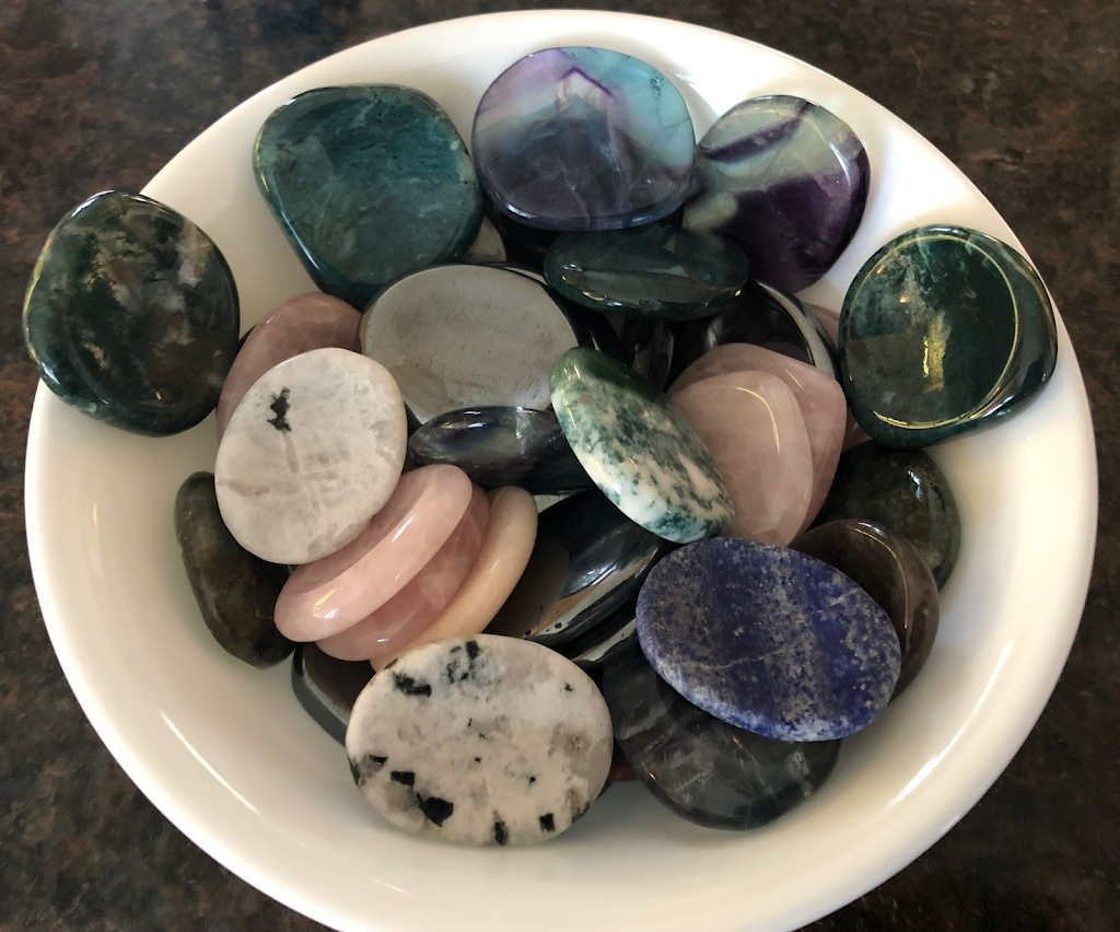 Sandy Lyon Psychic | 10528 35 Ave NW, Edmonton, AB T6J 2L9, Canada | Phone: (780) 340-2627