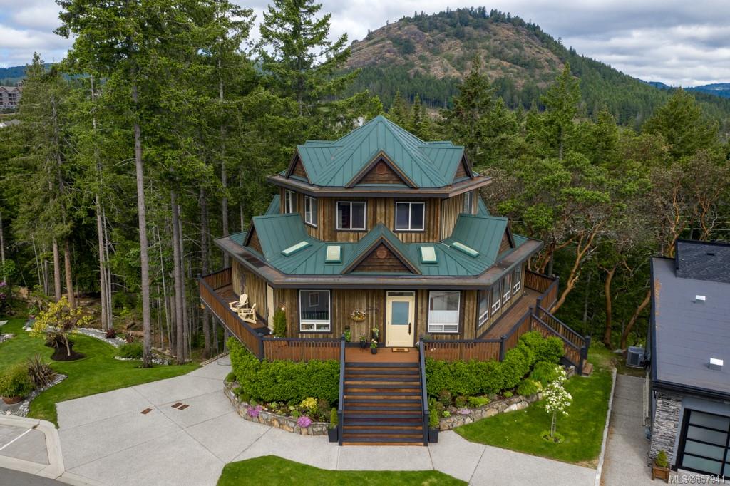 designHouse Salon The Treehouse | 2042 Rivers Xing, Victoria, BC V9B 6R6, Canada | Phone: (778) 433-4393