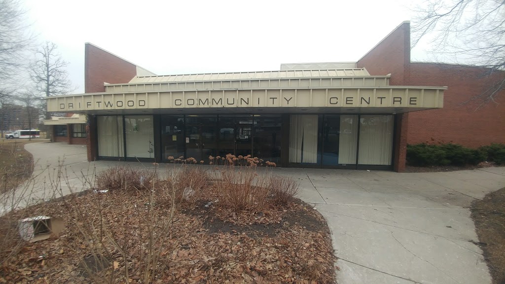 Driftwood Community Recreation Centre | point of interest | 4401 Jane St, North York, ON M3N 2K3, Canada | 4163957944 OR +1 416-395-7944