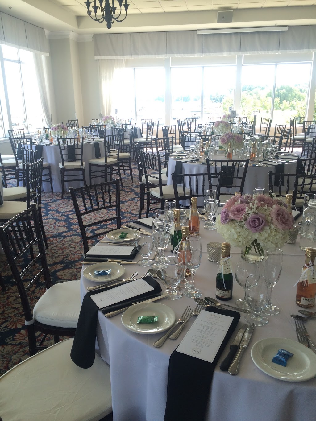 Special Event Rentals/Party Rentals | 1800 Ironstone Dr, Burlington, ON L7L 5V3, Canada | Phone: (905) 681-1444