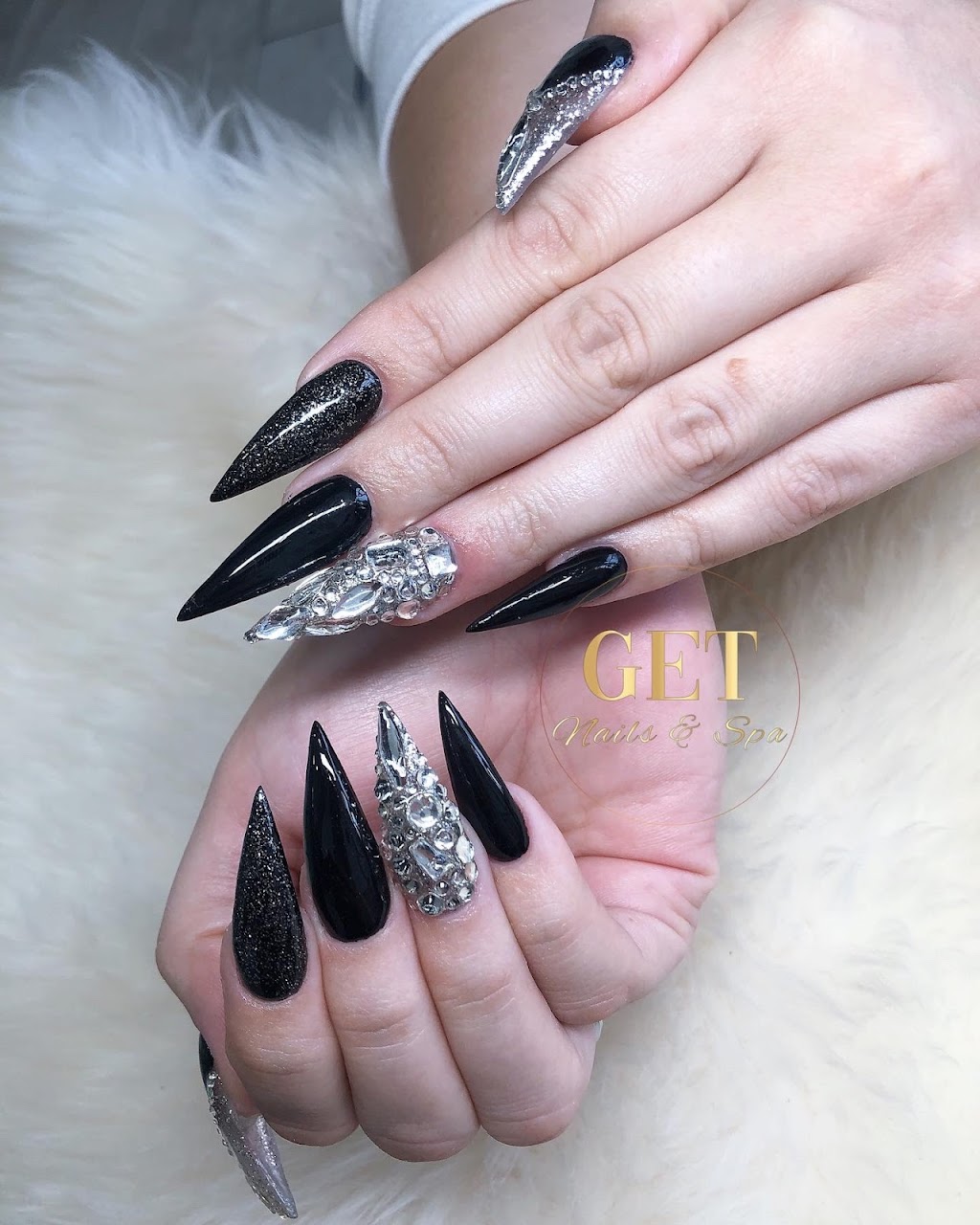 Get Nails & Spa | 323 Allard Blvd SW, Edmonton, AB T6W 0J2, Canada | Phone: (825) 512-4762
