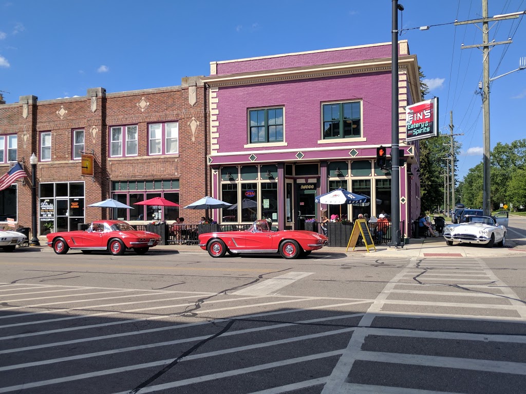 Fins Eatery & Spirits | 51006 Washington St, New Baltimore, MI 48047, USA | Phone: (586) 725-9000