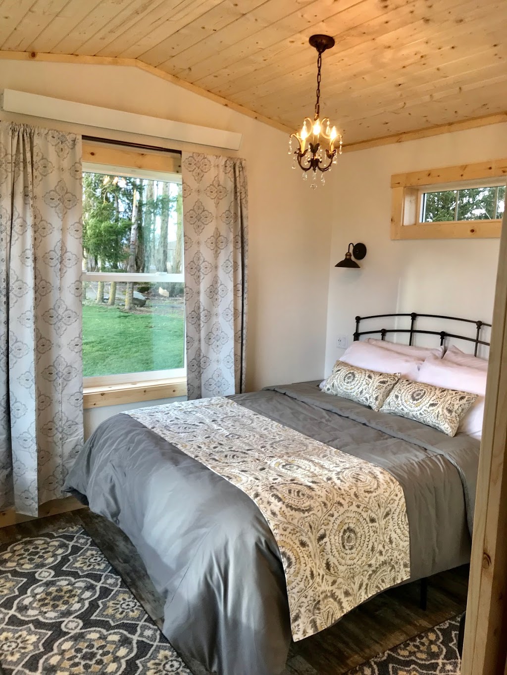 Vacation Rentals In Lynden Wa | 8402 Northwood Rd, Lynden, WA 98264, USA | Phone: (360) 815-1494