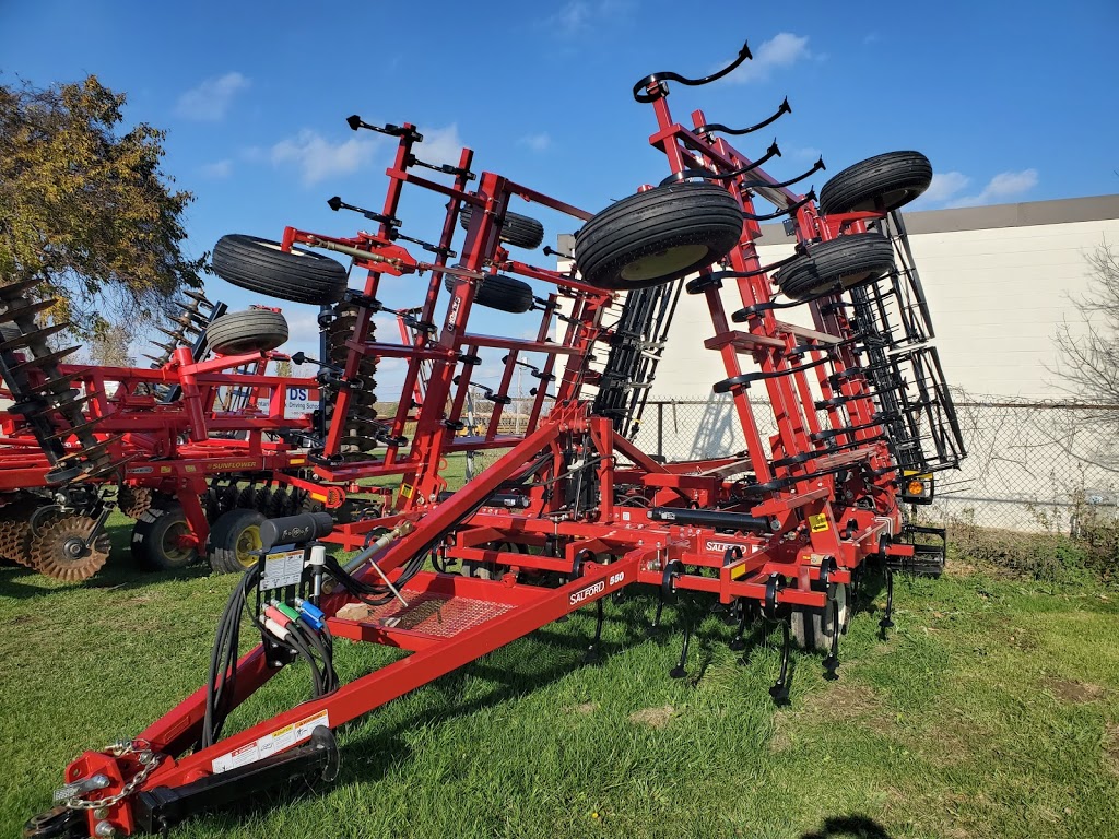 C.L Benninger Equipment Ltd | 1025 Richmond St, Chatham, ON N7M 5K6, Canada | Phone: (519) 352-8070