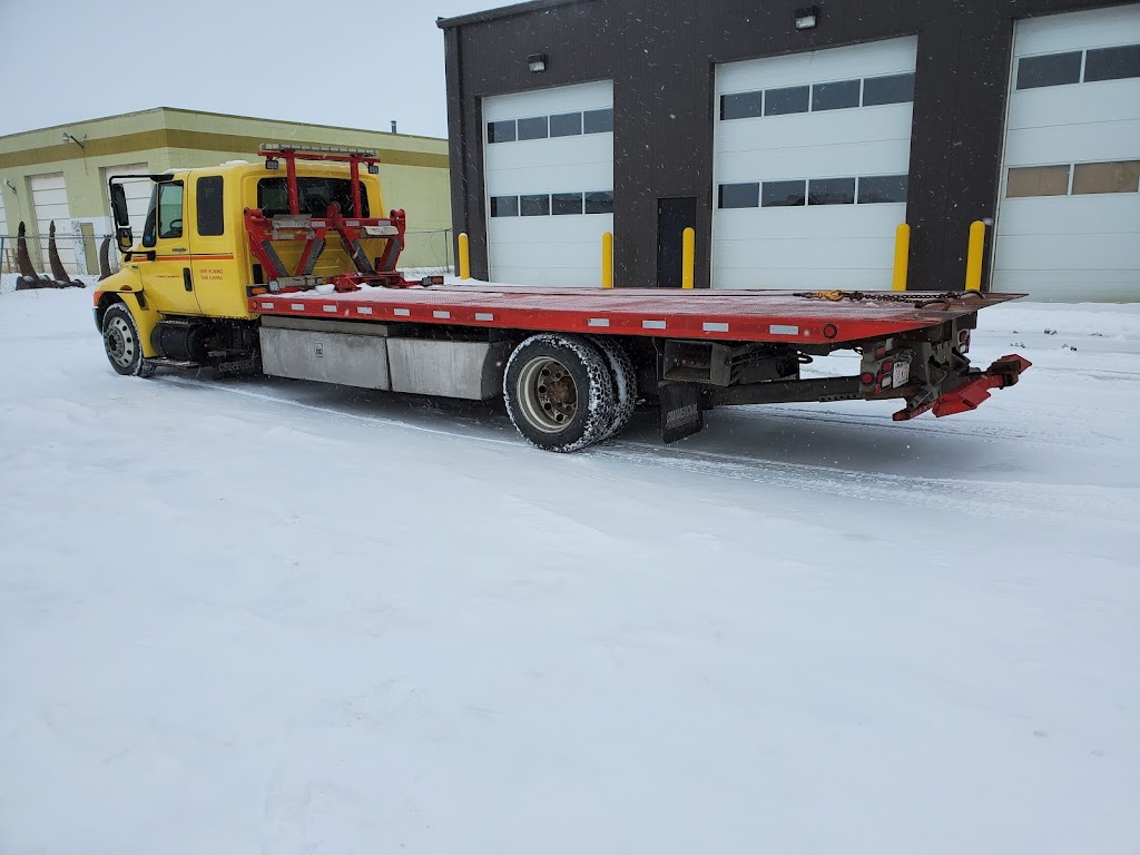 Raptors Towing | 11531 168 Ave NW, Edmonton, AB T5X 6B6, Canada | Phone: (780) 660-8355