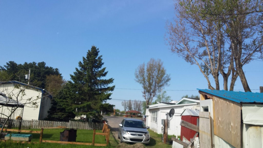 Camping Terrasse Rougemont | 545 La Grande-Caroline, Rougemont, QC J0L 1M0, Canada | Phone: (450) 469-3244