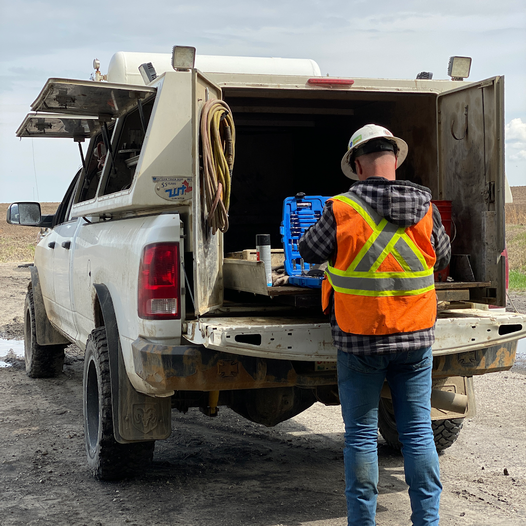 Smithbuilt Enterprises | Box 373, Clyde, AB T0G 0P0, Canada | Phone: (780) 266-3973