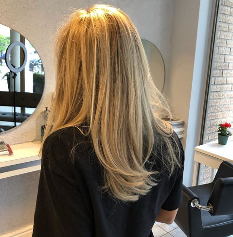 Just Us Hair Studio | 2100 Bloor St W, Toronto, ON M6S 1M7, Canada | Phone: (416) 720-4365