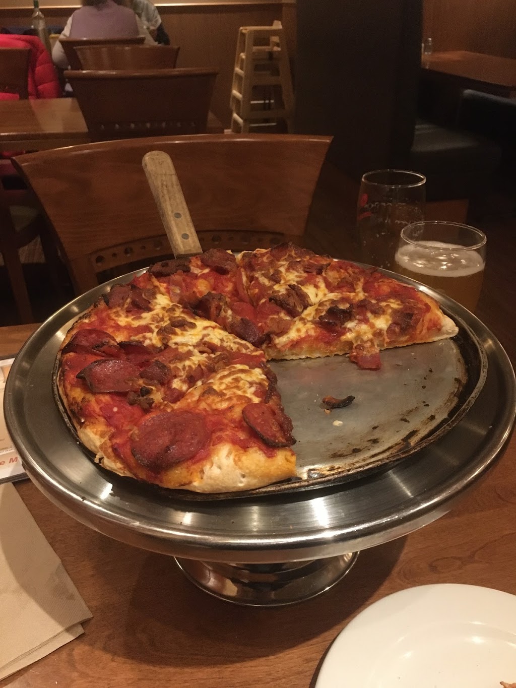 Cortina Restaurant | 3-383 Centre St, Espanola, ON P5E 1E4, Canada | Phone: (705) 869-2104