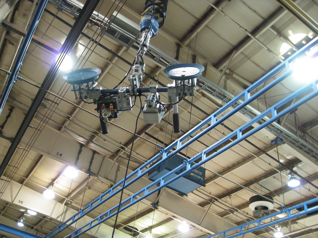 Acculift | 455 Lucas Ave, Winnipeg, MB R3C 2E6, Canada | Phone: (204) 837-8367