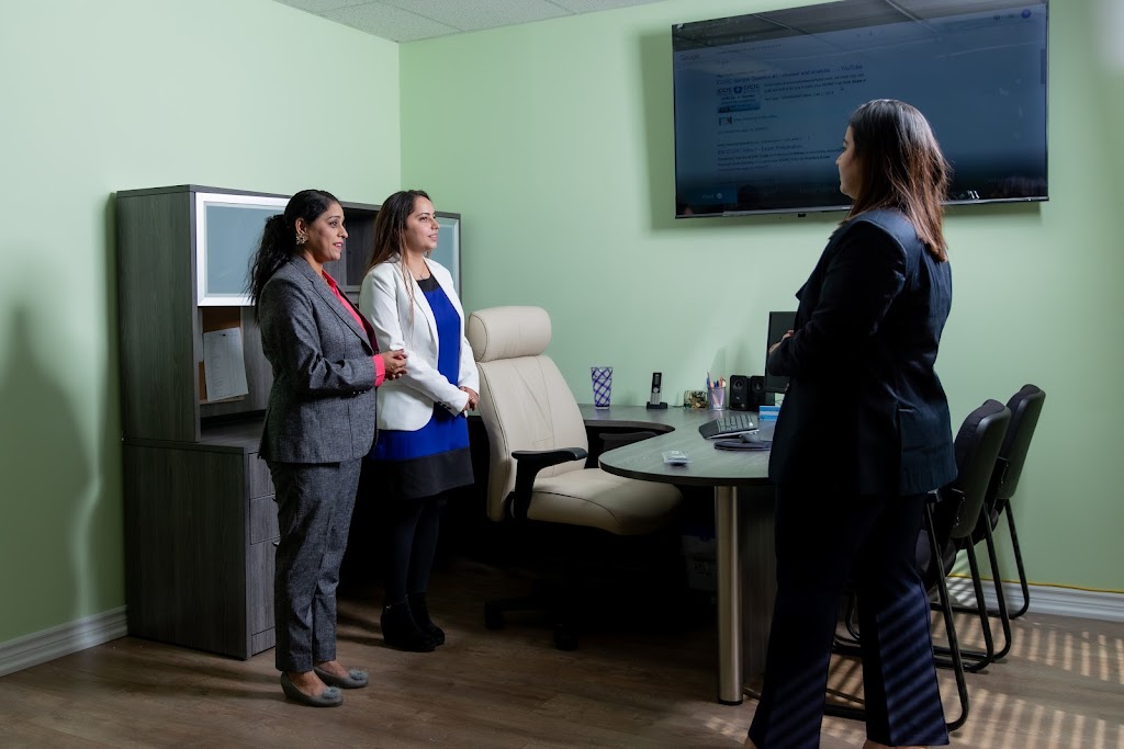 Save Tax Solutions Brampton | 1C Conestoga Dr Suite 300, Brampton, ON L6Z 4N5, Canada | Phone: (647) 660-1490