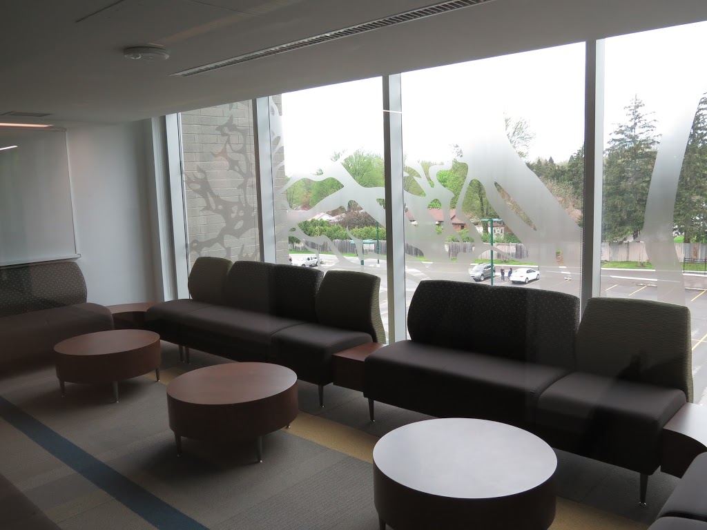 Western Summer Accommodations | 230 Sarnia Rd, London, ON N6G 0N2, Canada | Phone: (519) 661-3476