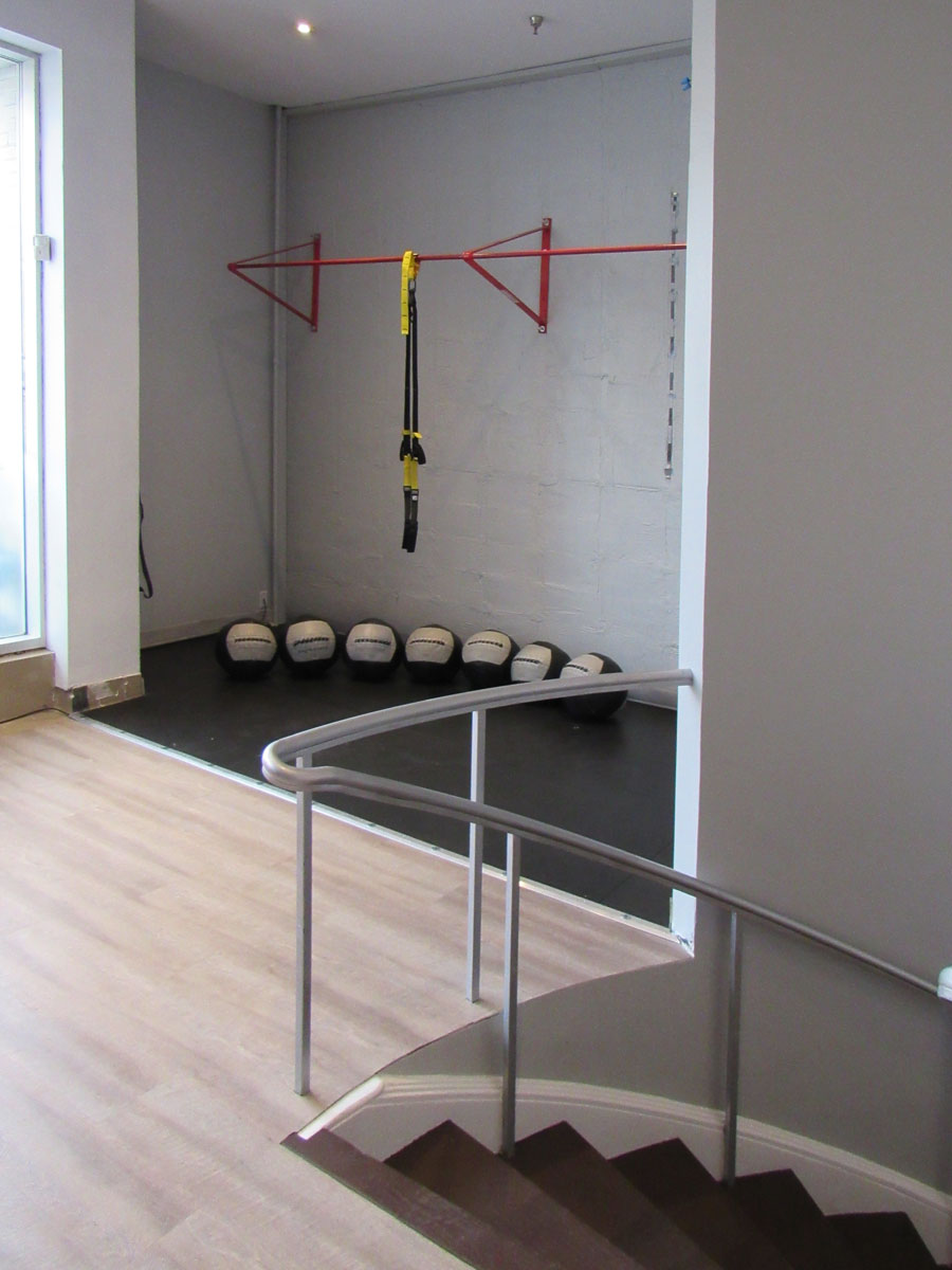 Crossfit Eglinton | Side Unit 881, Eglinton Ave W, York, ON M6C 2C1, Canada | Phone: (647) 352-2348