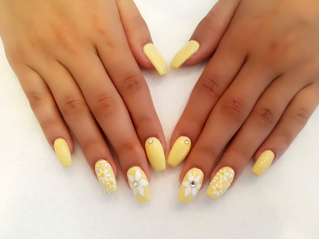 Aura Beauty Spa | 1200 Hwy 7 W #4, Thornhill, ON L4J 0E1, Canada | Phone: (905) 889-5088