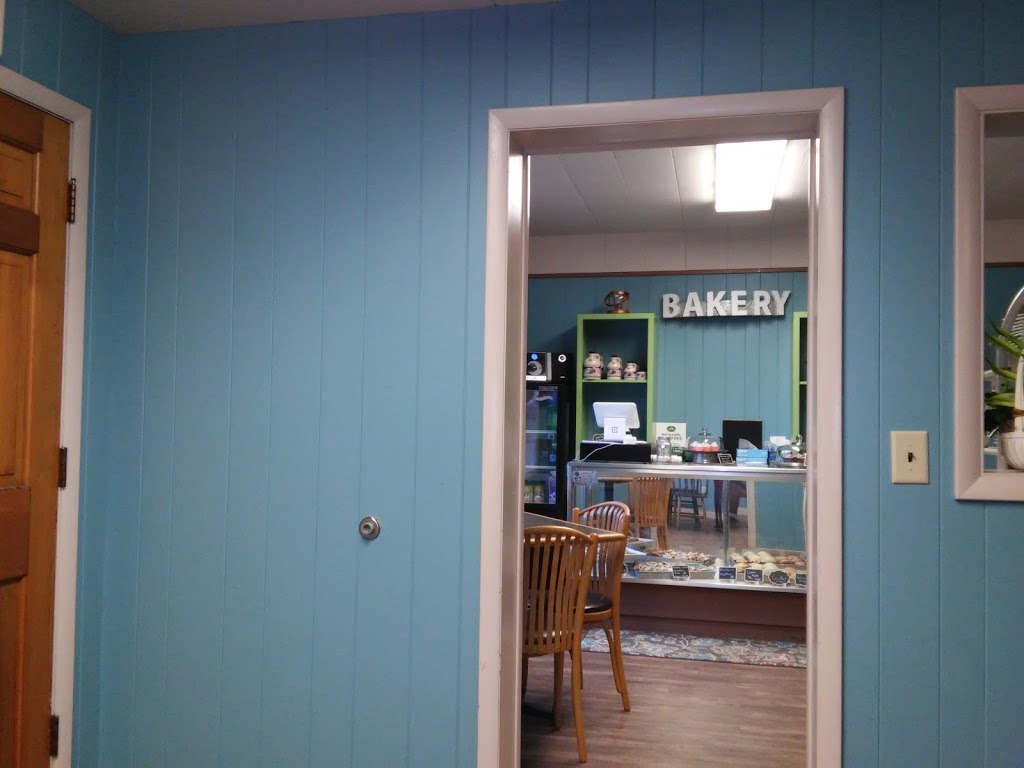 Touch of Icing | 19 Main St, Waddington, NY 13694, USA | Phone: (315) 388-4096