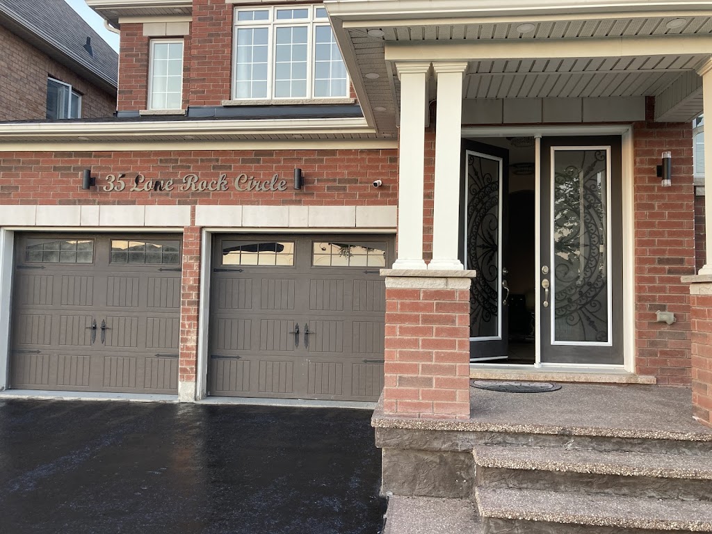 Janda House | 35 Lone Rock Cir, Brampton, ON L6P 3T4, Canada | Phone: (647) 425-1554