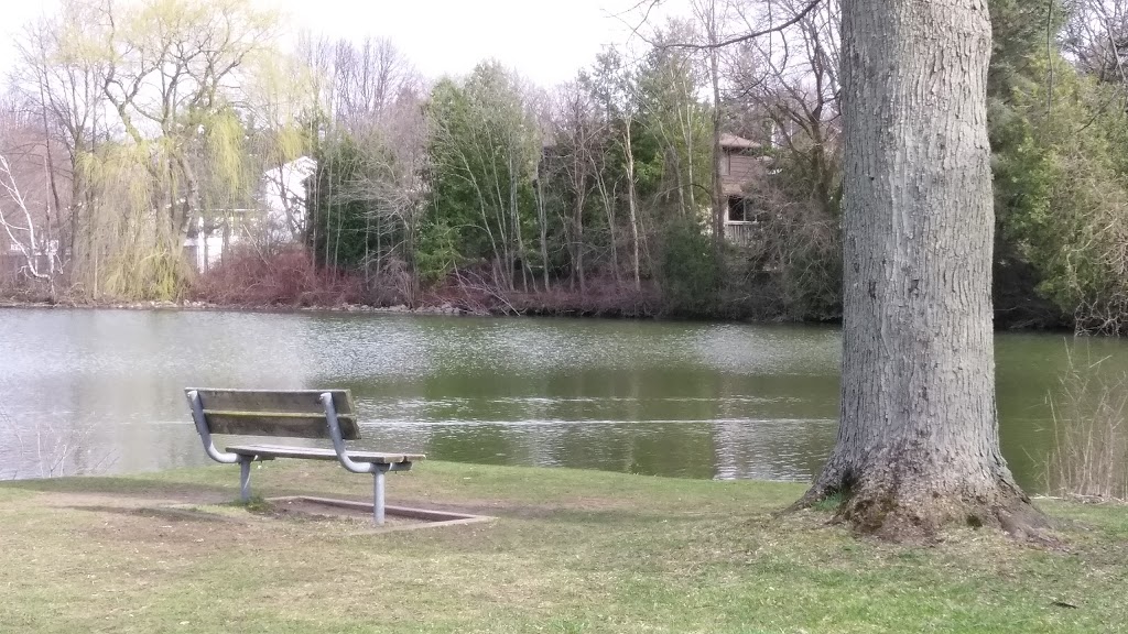 Clair Lake Park | Shakespeare Dr, Waterloo, ON N2L 5T4, Canada | Phone: (519) 886-2310
