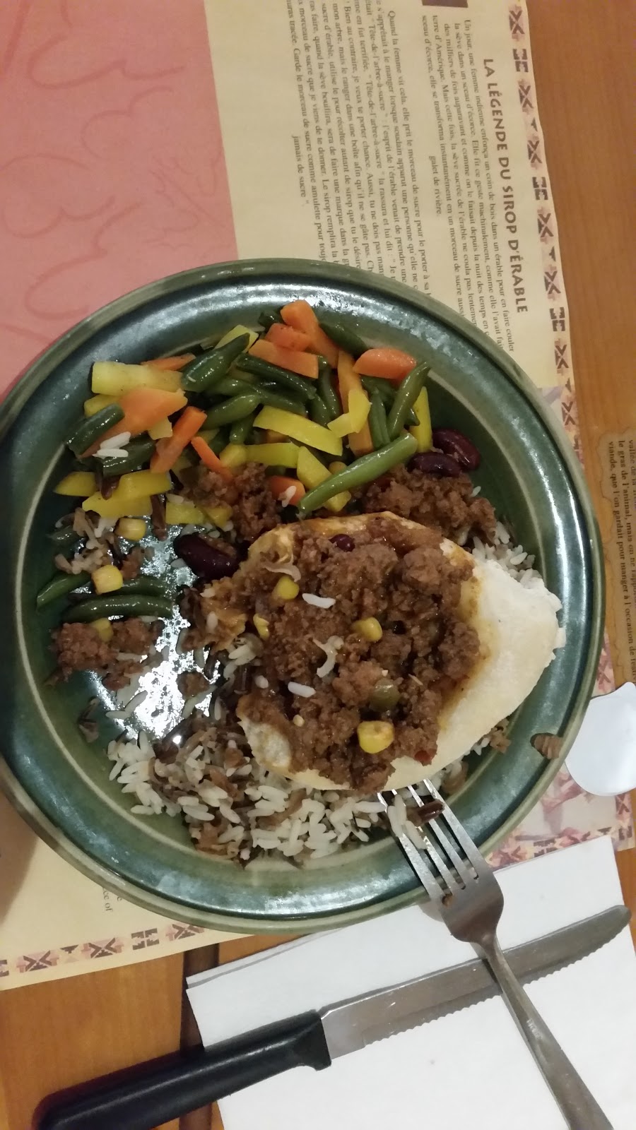 Restaurant Nek8arre | 575, rue Chef Stanislas Koska, Wendake, QC G0A 4V0, Canada | Phone: (418) 842-4308