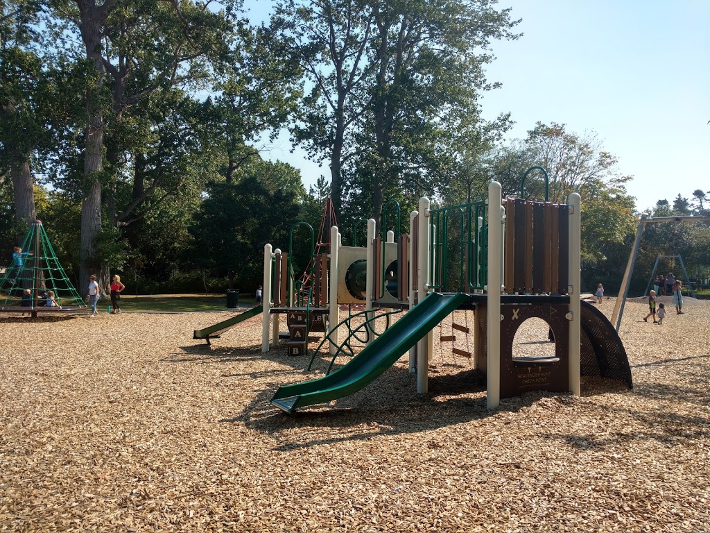 Cook Street Playground and Outdoor Fitness Circuit | 100 Cook St, Leonard St, Victoria, BC V8V, Canada | Phone: (250) 361-0600