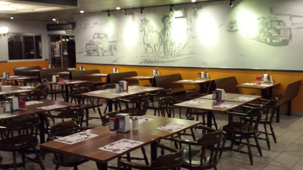 Resto Relais Routier 152 inc. | 545 3e Rang, Sainte-Hélène-de-Bagot, QC J0H 1M0, Canada | Phone: (450) 791-2771