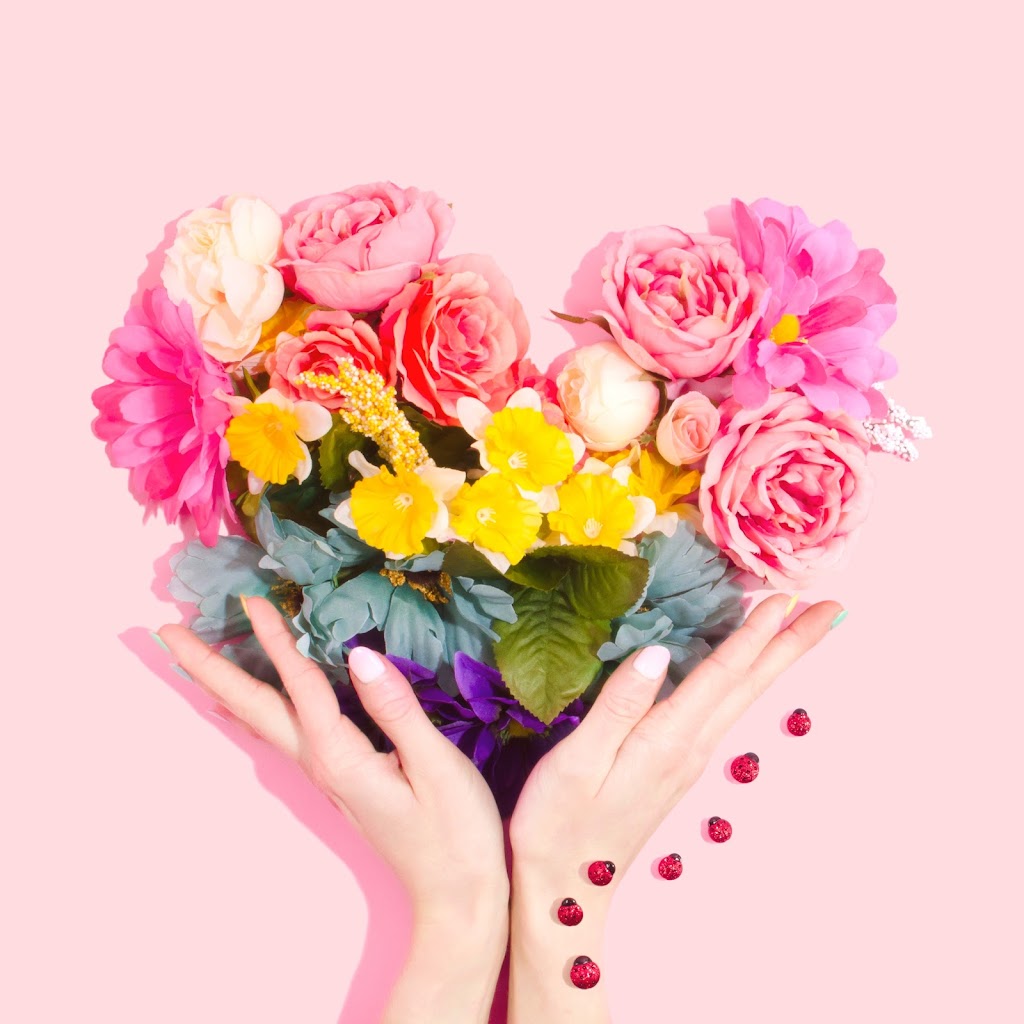 Lotus Nails & Spa | 5111 Bowness Rd NW #5, Calgary, AB T3B 4M9, Canada | Phone: (403) 288-6608