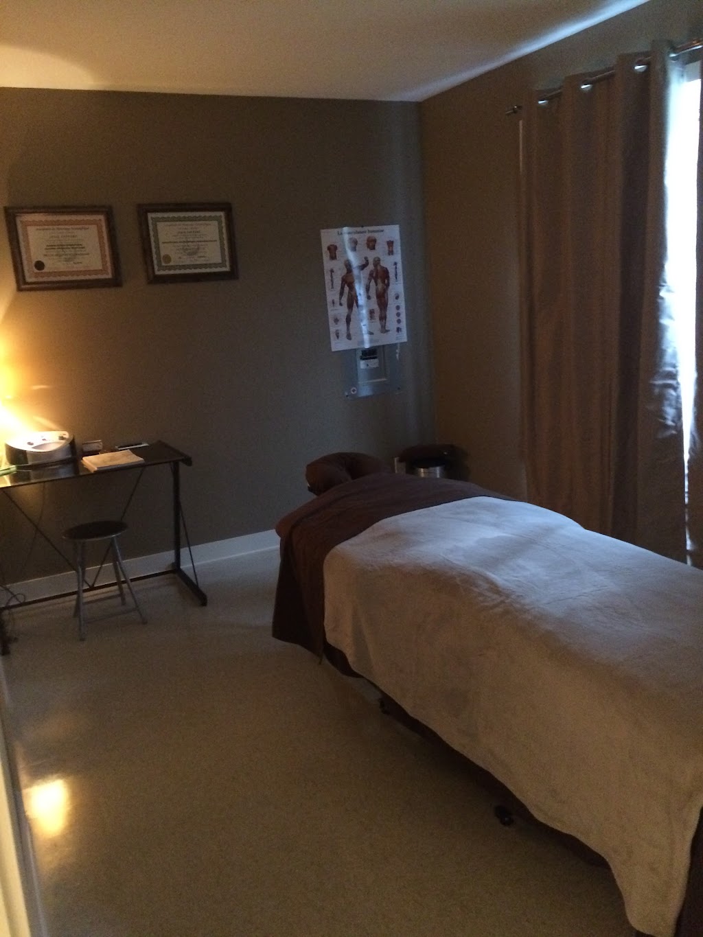 Clinique de Massothérapie Julie Poupart | 2214 Chemin Ste Angélique, Saint-Lazare, QC J7T 2H5, Canada | Phone: (514) 519-5359