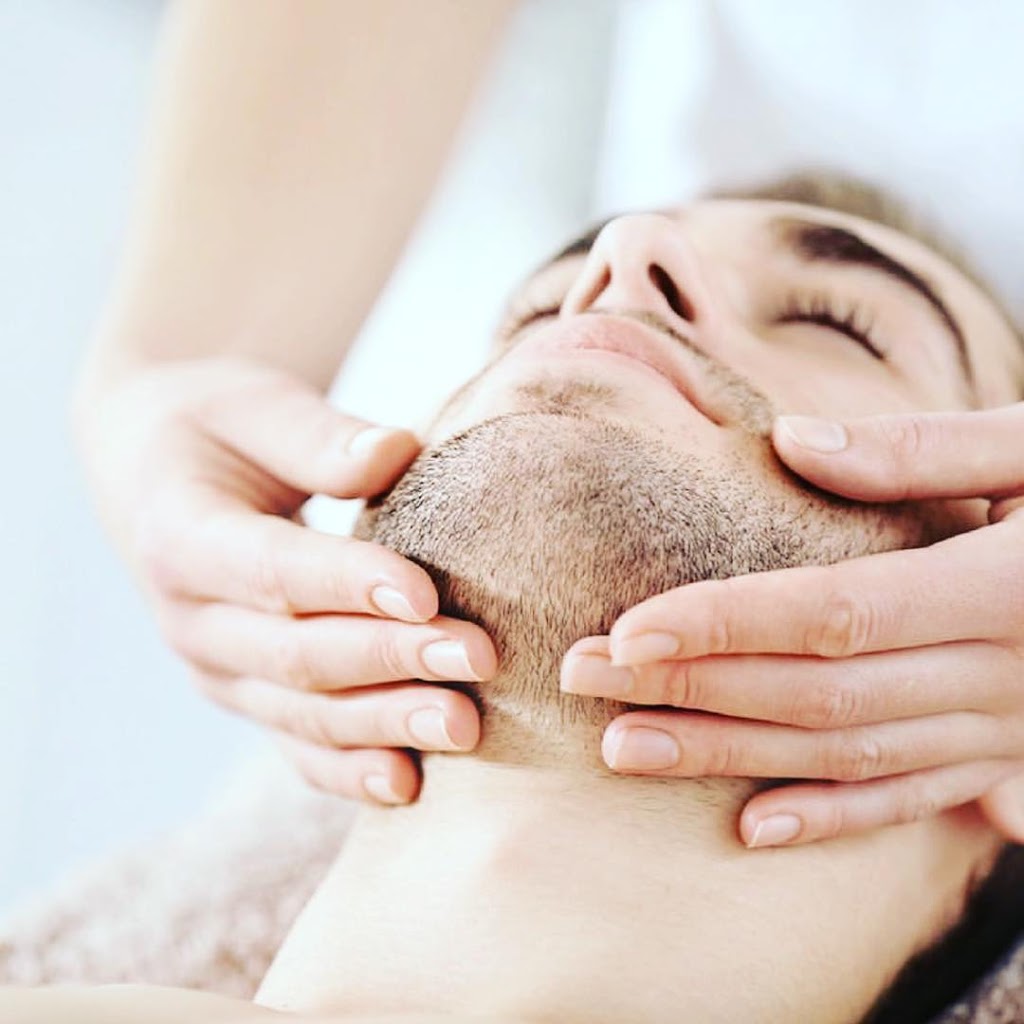 MCI Cosmetic Clinic | 200 Windflower Gate Unit 700, Woodbridge, ON L4L 9L3, Canada | Phone: (905) 856-2100 ext. 205