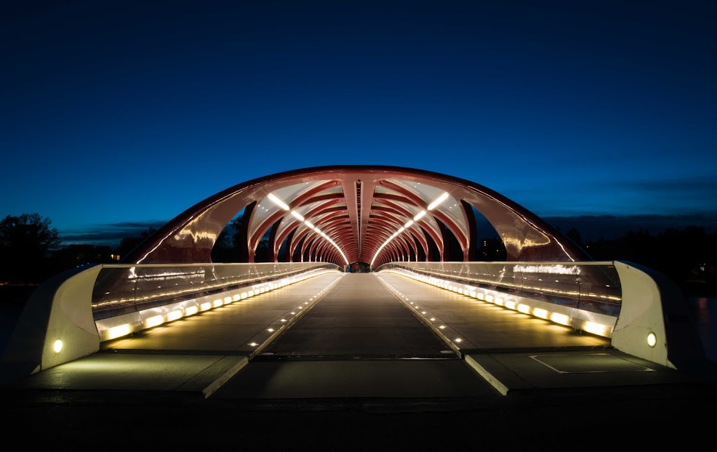 Learn Photography Canada / Company | 8 Evansborough Green NW, Calgary, AB T3P 0M7, Canada | Phone: (888) 734-2641