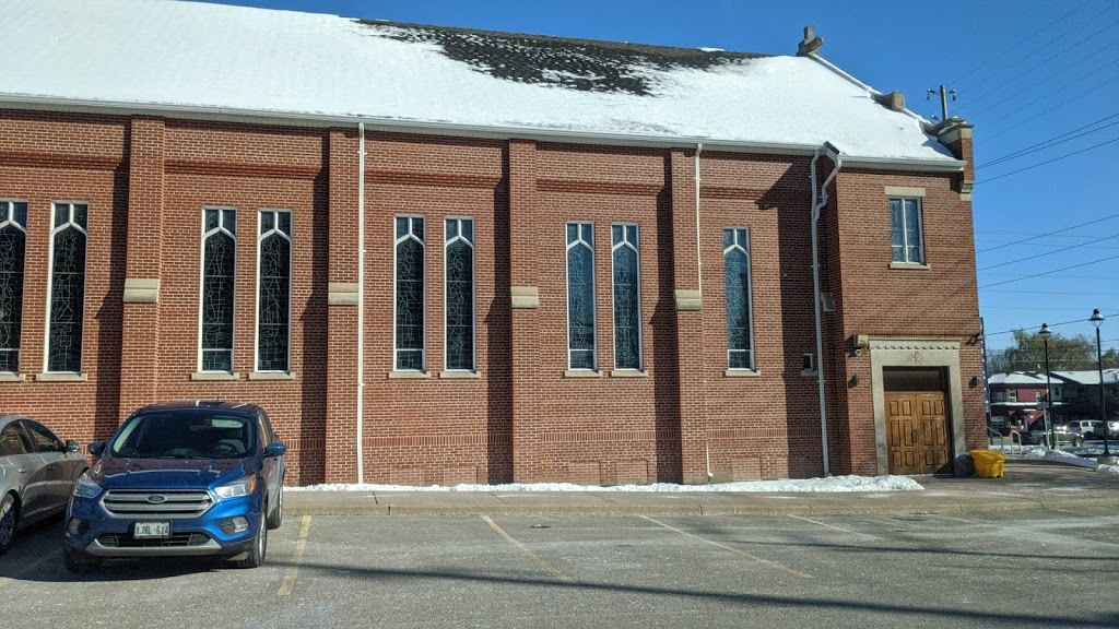 St Gertrudes Catholic Church | 690 King St E, Oshawa, ON L1H 1G5, Canada | Phone: (905) 433-0828