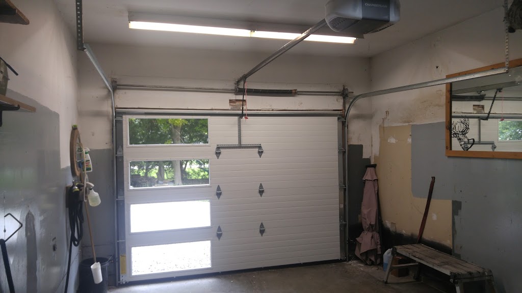 van Dooren Doors | 1421 Helena Montague Ave, London, ON N6K 1Z5, Canada | Phone: (226) 980-5283