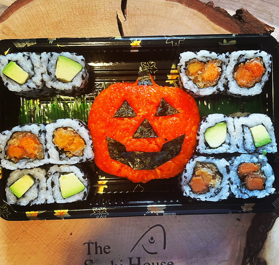 The Sushi House Petawawa | 7 Daniel Ave, Petawawa, ON K8H 3P5, Canada | Phone: (613) 717-4847