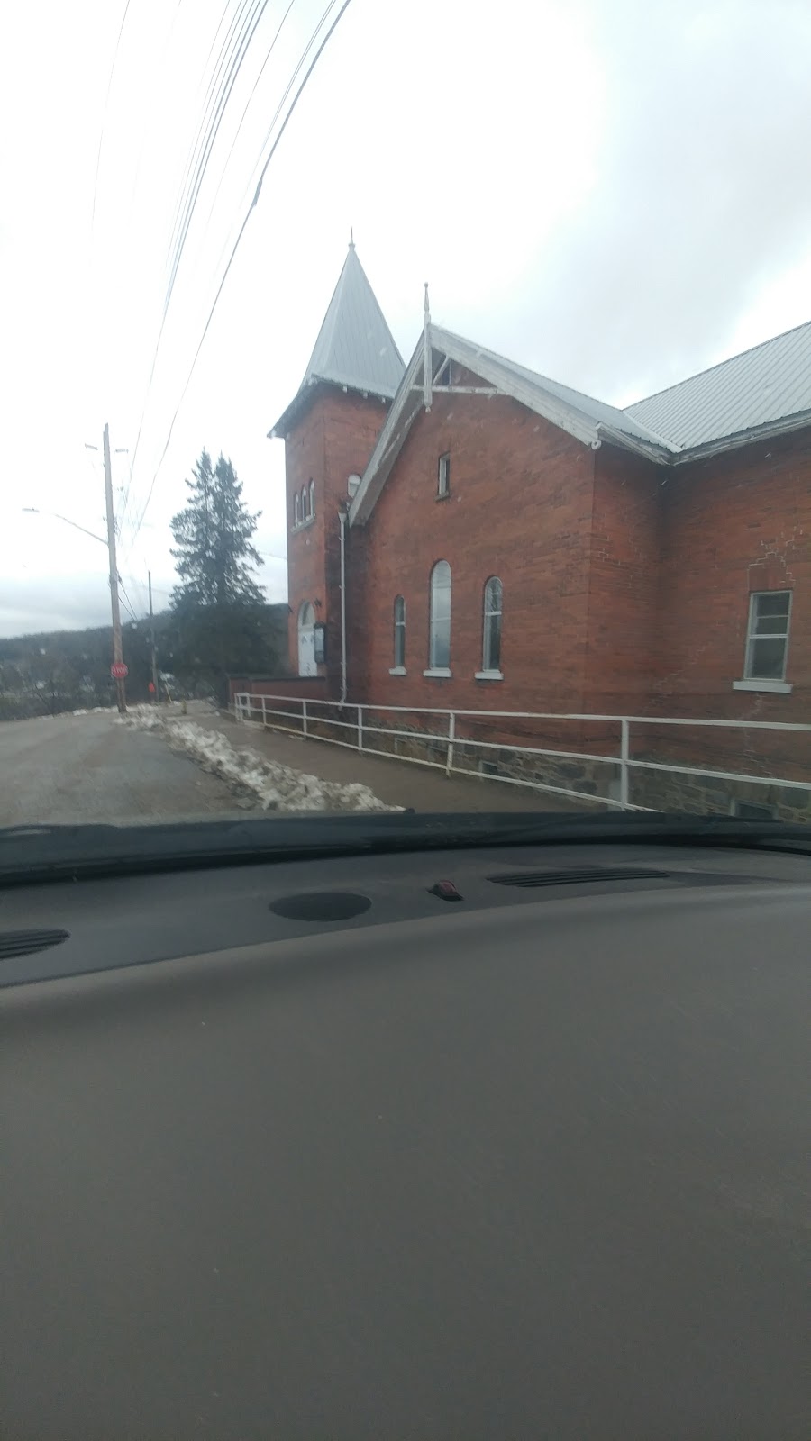 St. Andrews Presbyterian Church | 205 Ontario St, Burks Falls, ON P0A 1C0, Canada | Phone: (705) 382-2032