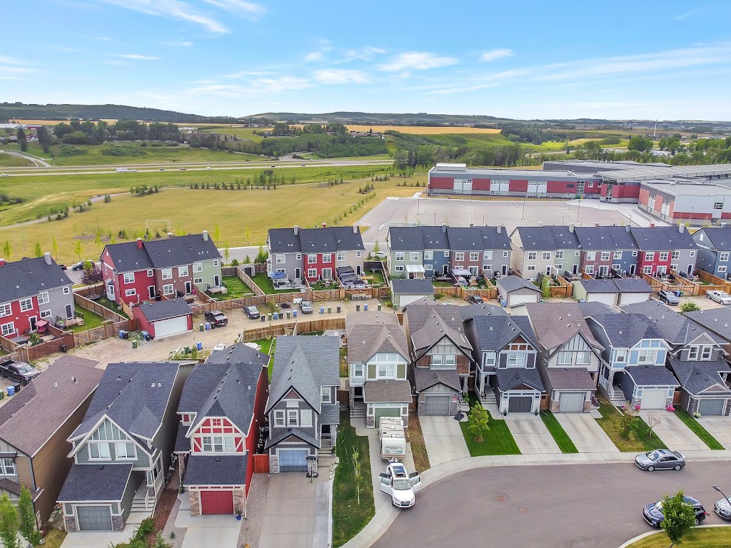 Bobby Clark REALTOR - CIR REALTY | 703 64 Ave SE #130, Calgary, AB T2H 2C3, Canada | Phone: (403) 608-8672